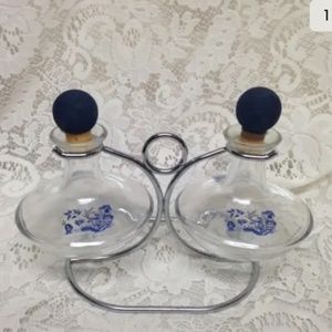Vintage, 3-pc Blue Willow Oil and Vinegar Cruet Set